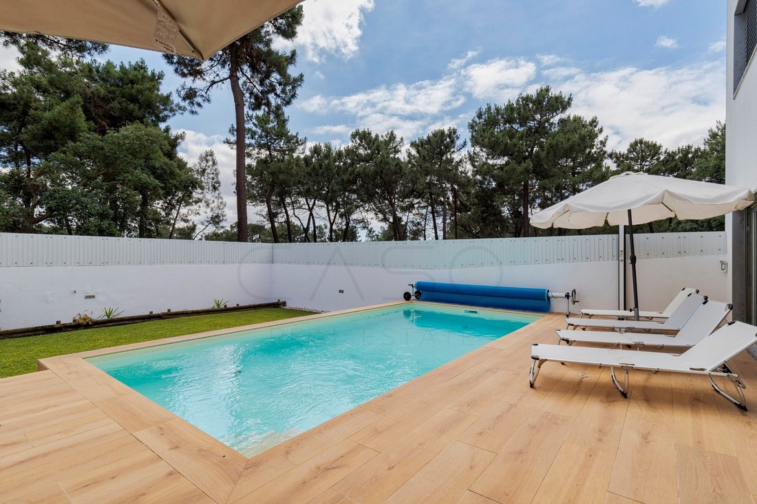House in Santo Antonio da Charneca, Setubal, Portugal 3 - 18047370