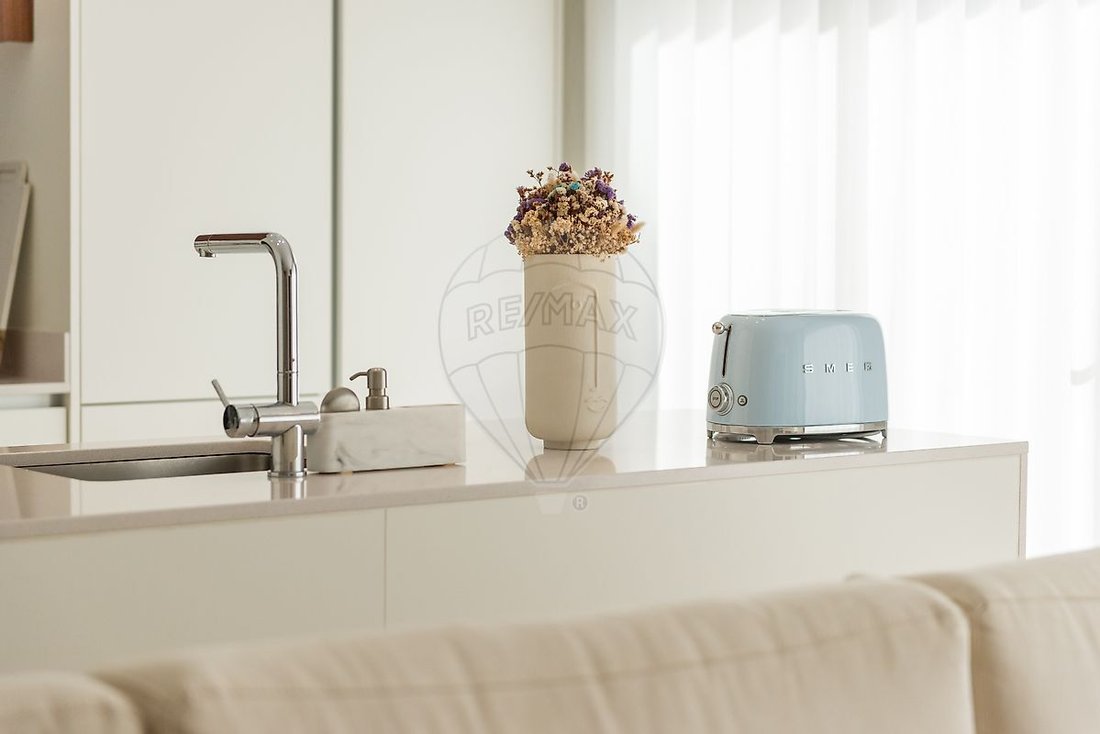 Apartment in Matosinhos e Leca da Palmeira, Porto District, Portugal 1 - 18046850