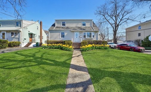 House in Linden, New Jersey, United States 1