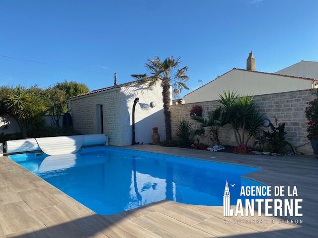 House in Saint-Pierre-d'Oléron, Nouvelle-Aquitaine, France 4 - 18043542