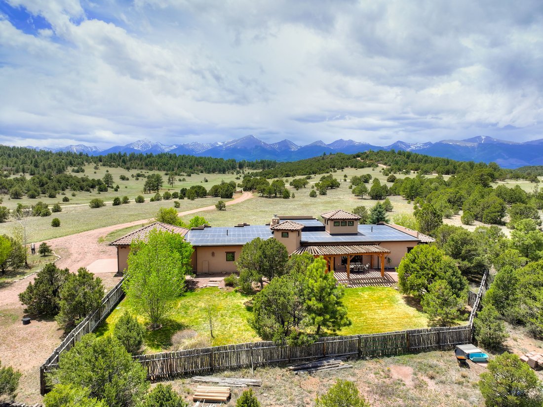 Westcliffe, Colorado, United States 3 - 18035563