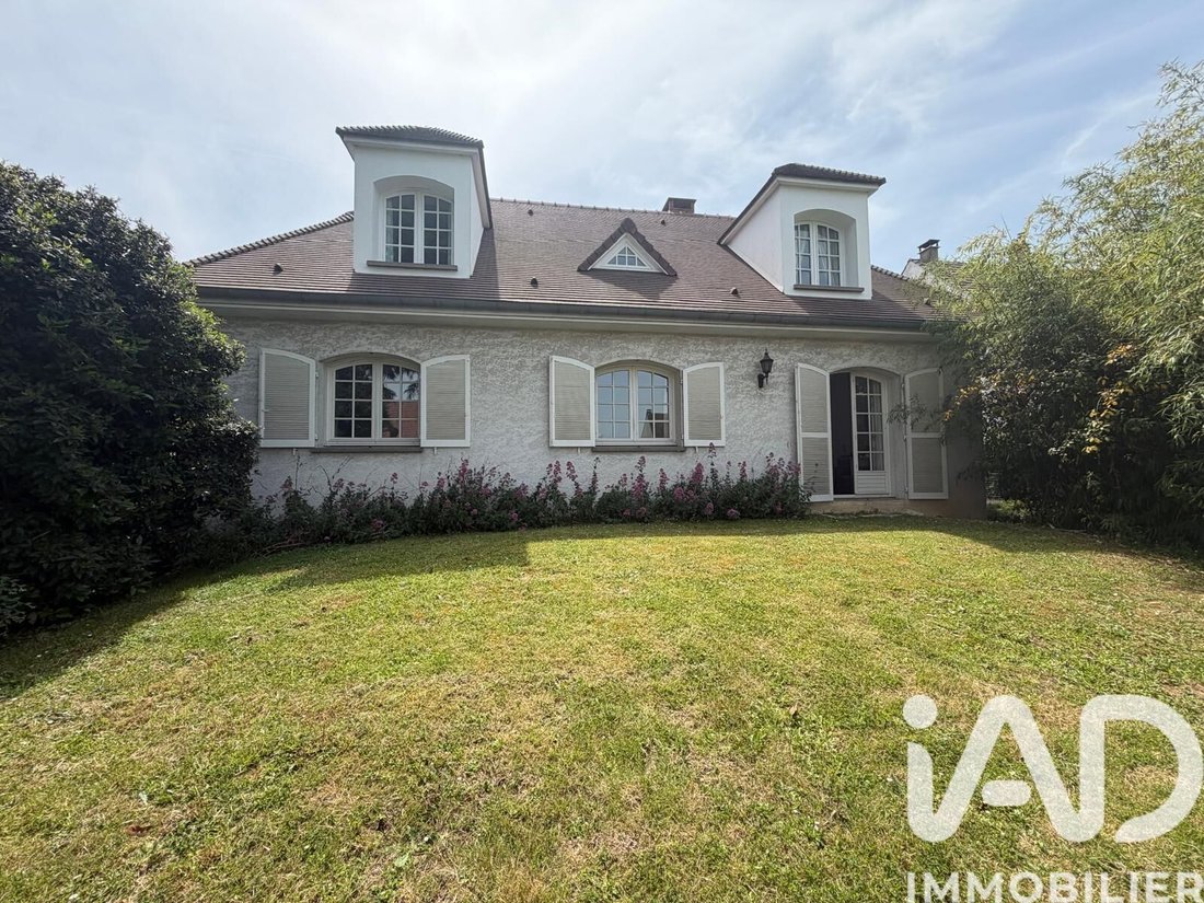 House in Ballainvilliers, Ile-de-France, France 1 - 16645070