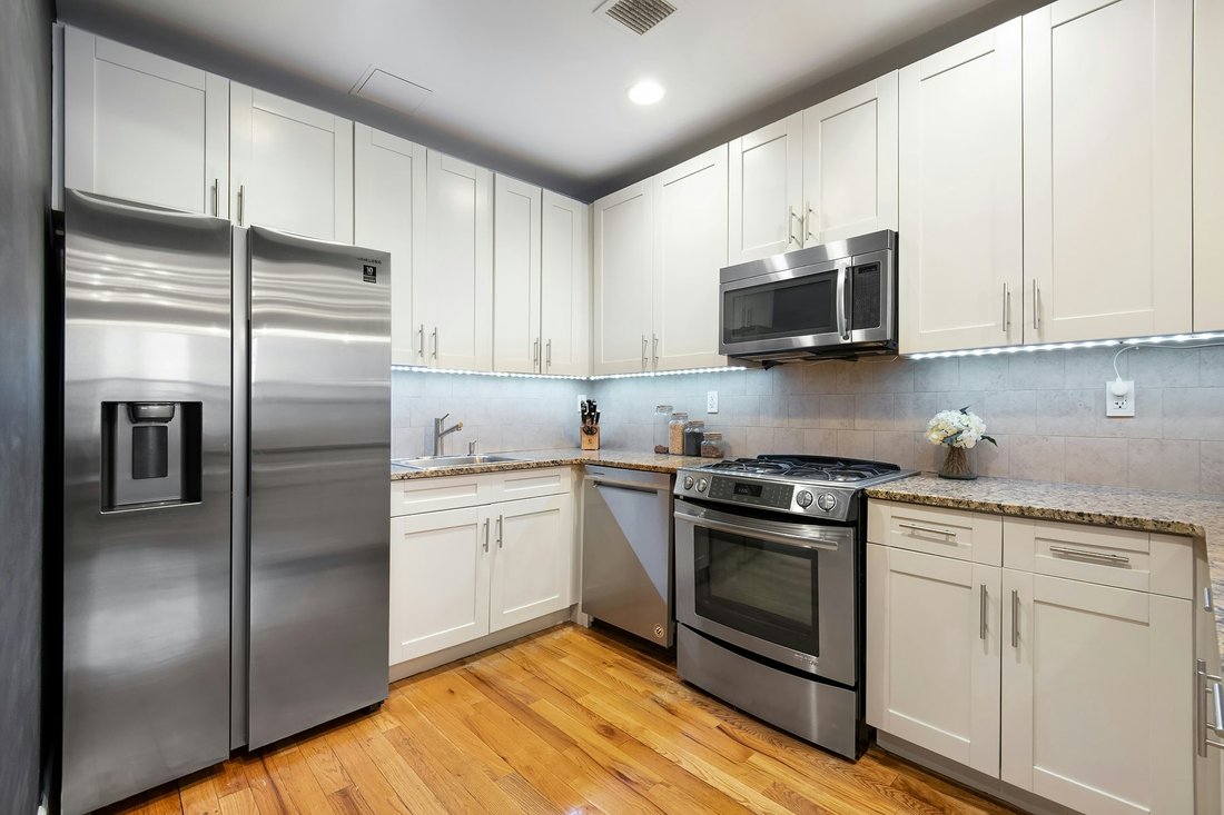 Condo in New York, New York, United States 4 - 18030764