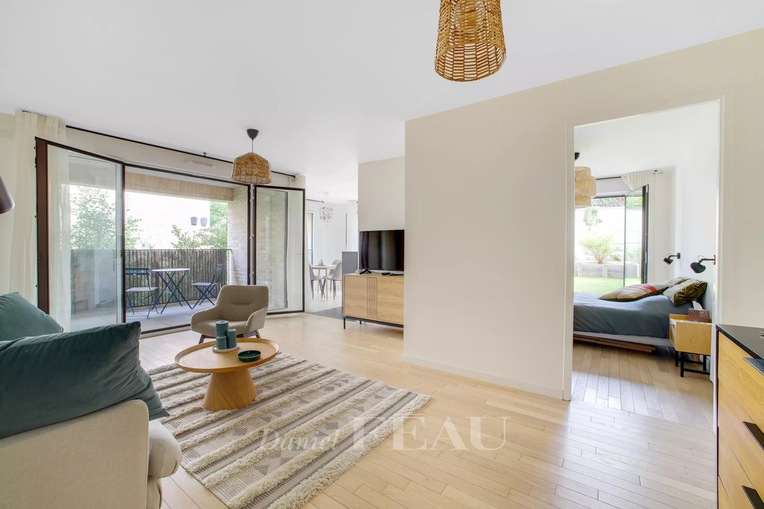 Apartment in Montreuil, Versailles, France 1 - 15309601