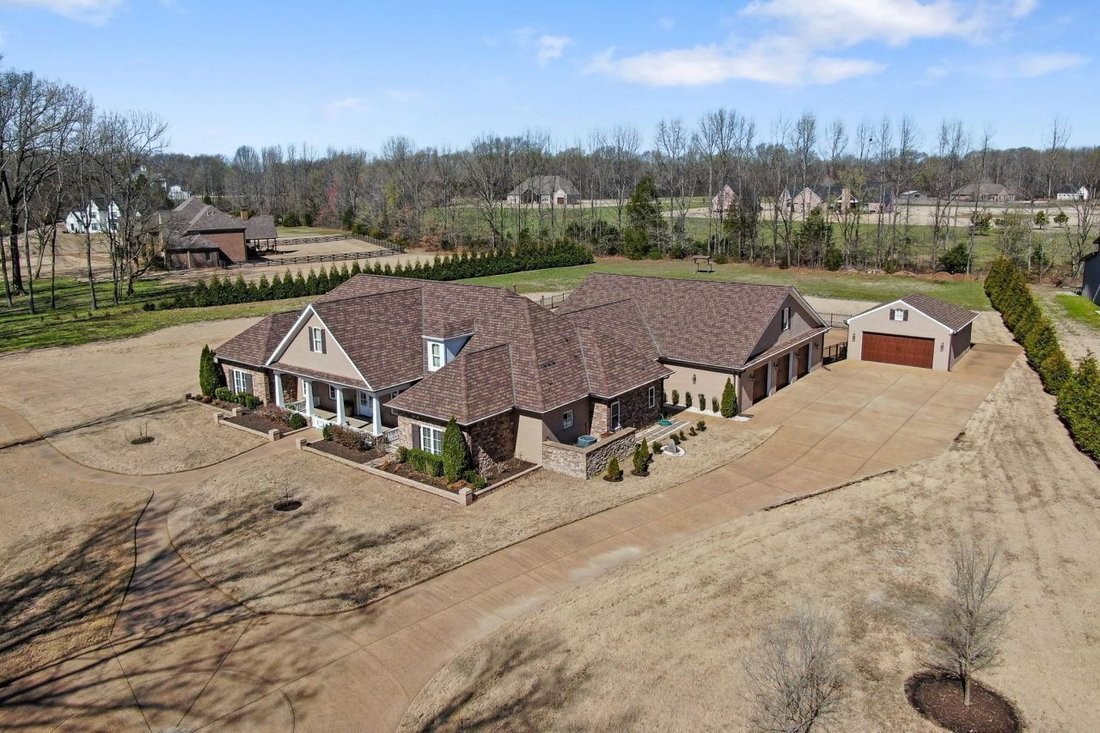 House in Arlington, Tennessee, United States 2 - 15408890