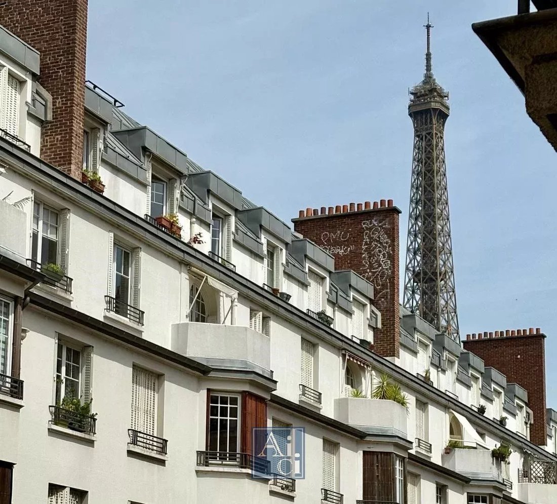 Apartment in Dupleix-Motte Picquet, Paris 15e Arrondissement, Paris 1 - 15206220