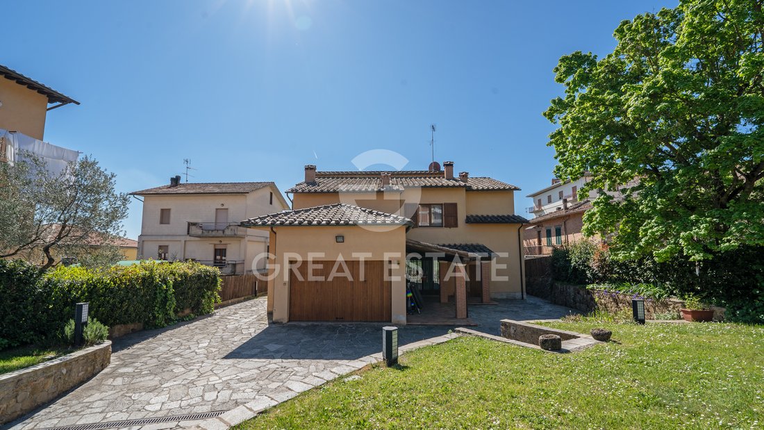 Estate in Montepulciano, Tuscany, Italy 4 - 18041023