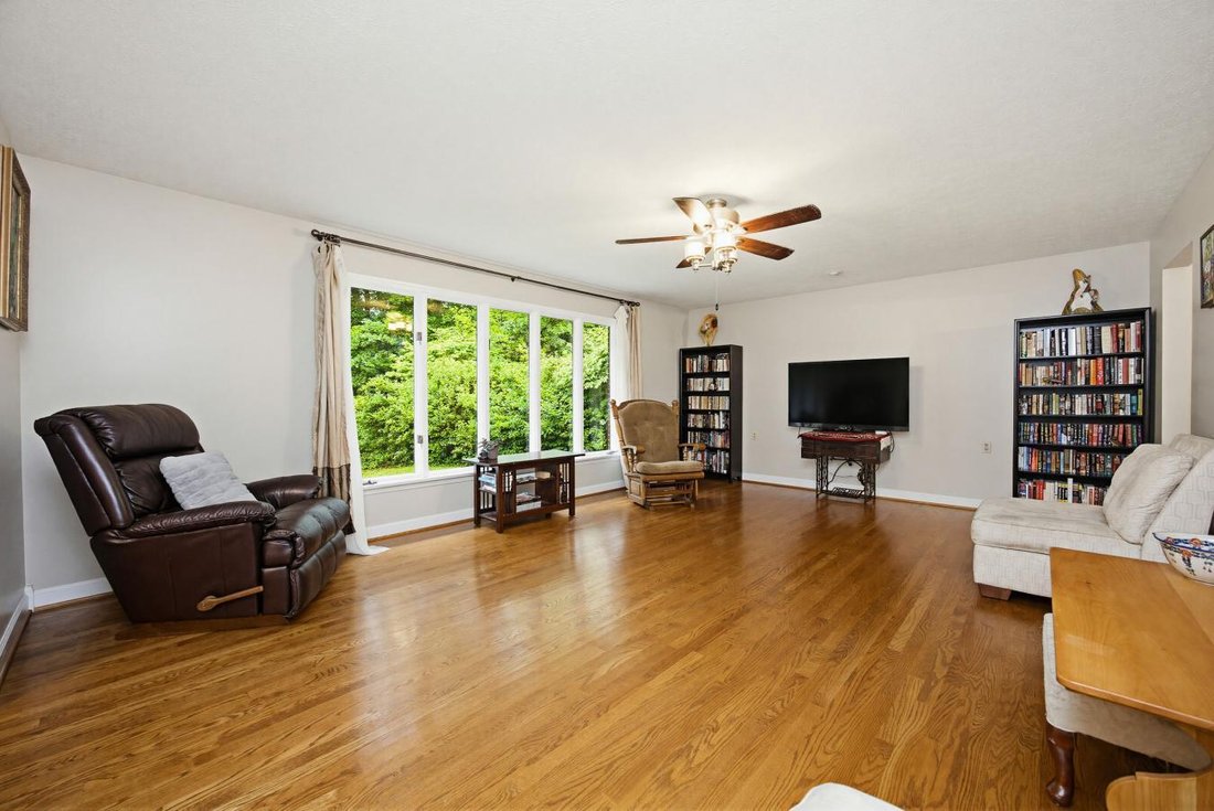 House in Elizabethtown, Kentucky, United States 2 - 18044876