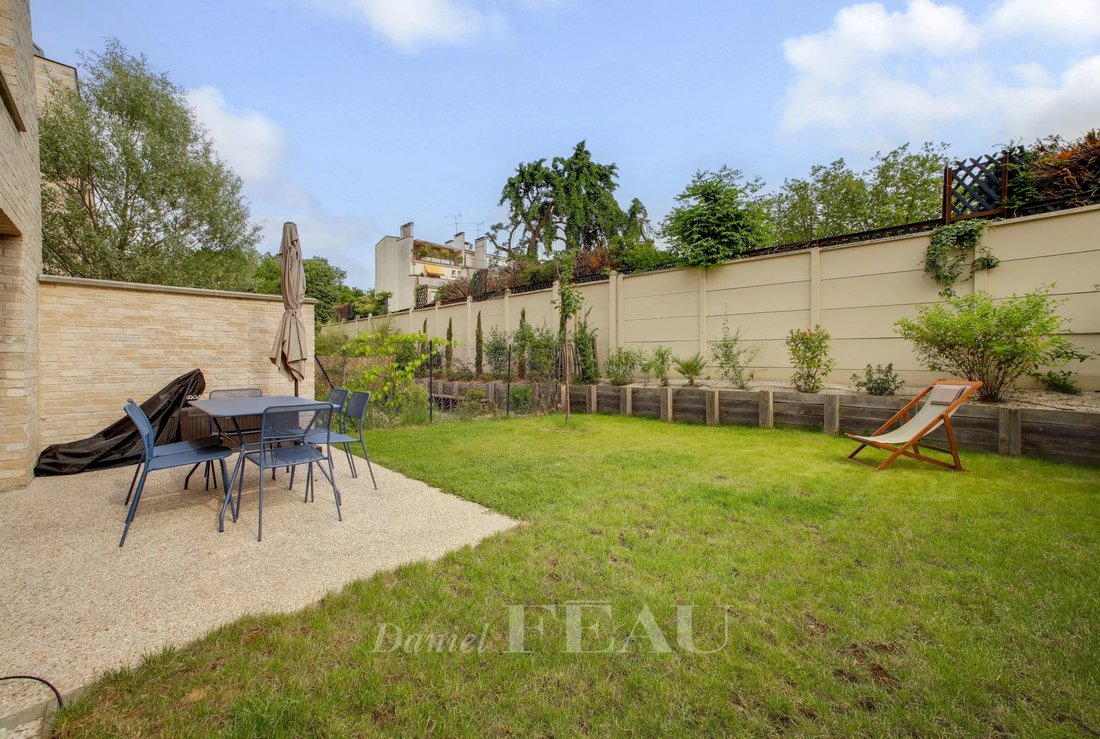 Apartment in Montreuil, Versailles, France 3 - 15309601
