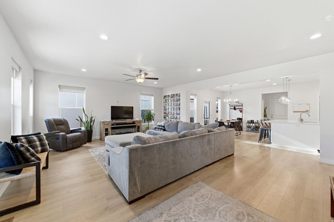 House in Layton, Utah, United States 5 - 18048164