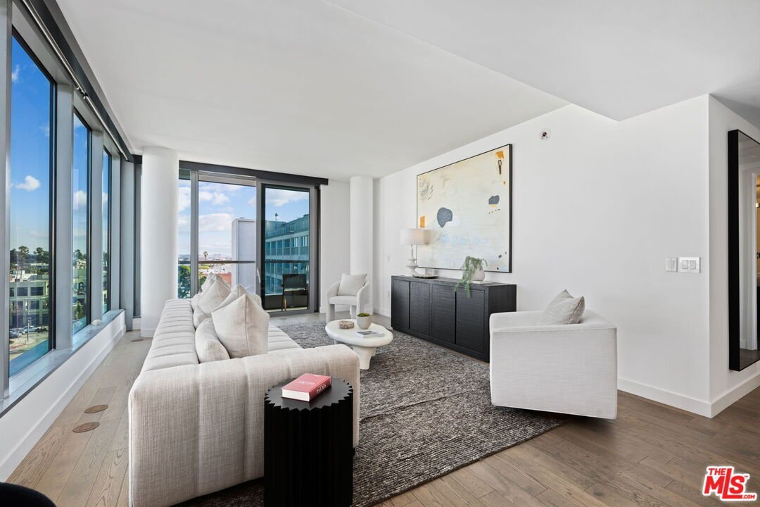 Condo in Santa Monica, California, United States 3 - 18047160