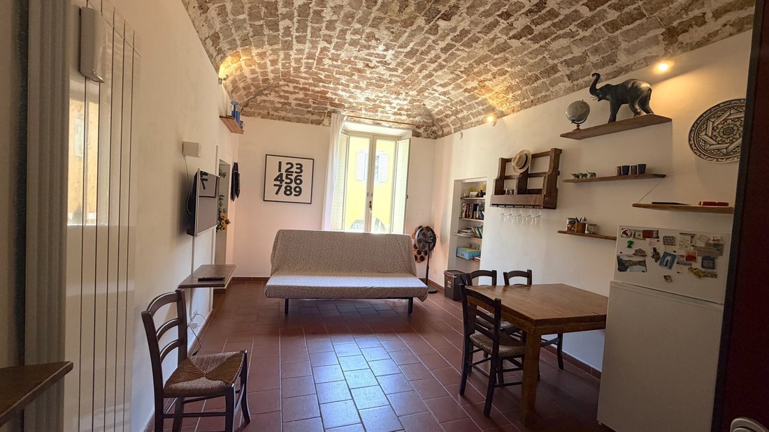 Apartment in Historic Center, Prato, Tuscany 3 - 18040404