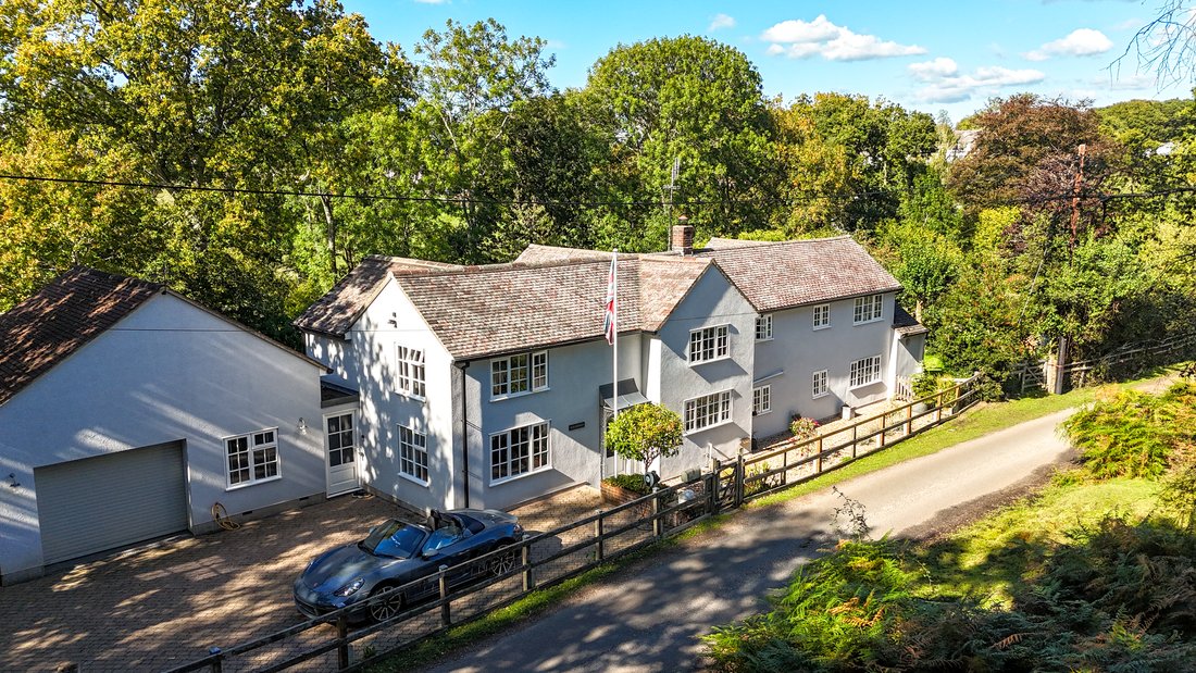 House in Lower Burgate, Fordingbridge, England 2 - 17488295
