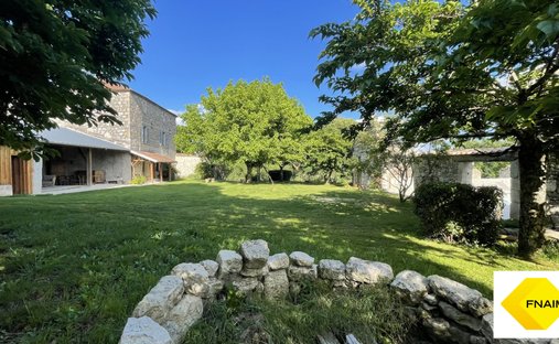 House in Saint-Maurin, Nouvelle-Aquitaine, France 1