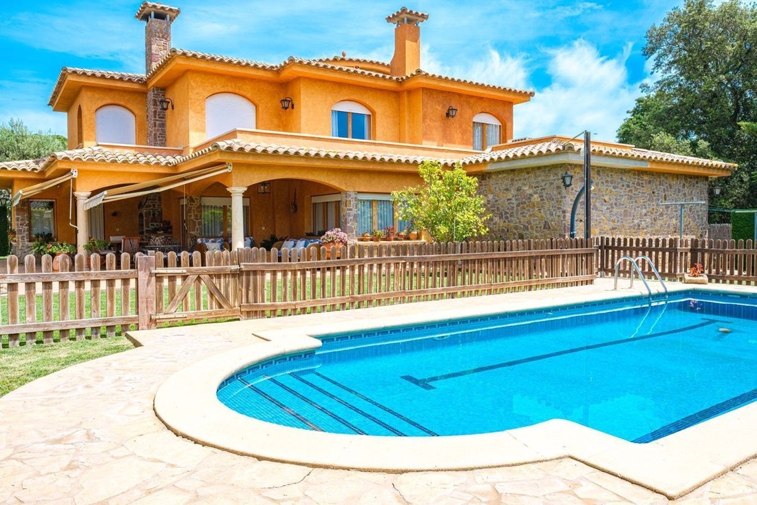 Villa à Mont-ras, Catalogne, Espagne 3 - 18047227
