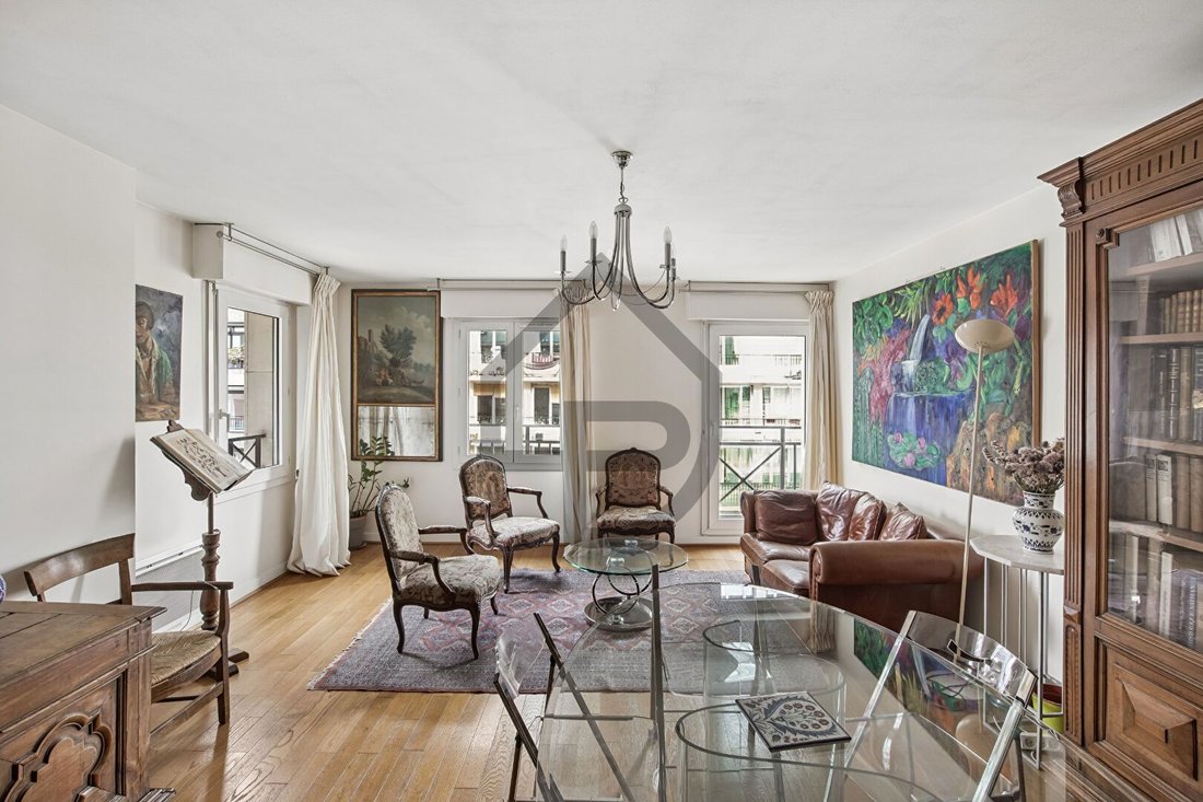 Apartment in Léon-Blum Folie-Regnault, Paris 11e Arrondissement, Paris 1 - 18040912