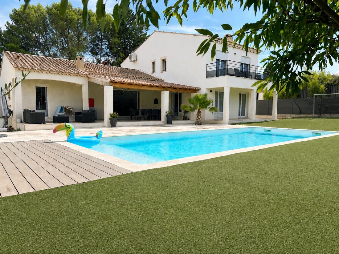 Villa in Centre Ancien, Pertuis, France 1 - 18040904