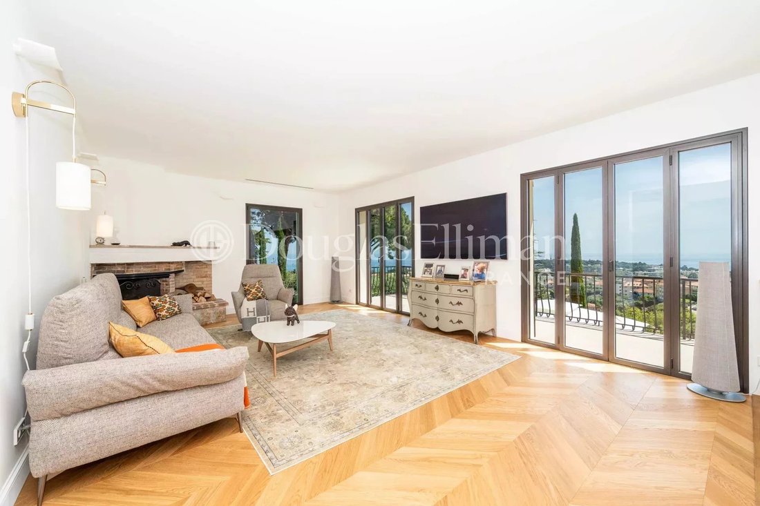 Villa in Village-Cros de Caste-Coupiere-Mont Gros, Roquebrune-Cap-Martin, France 4 - 18036225