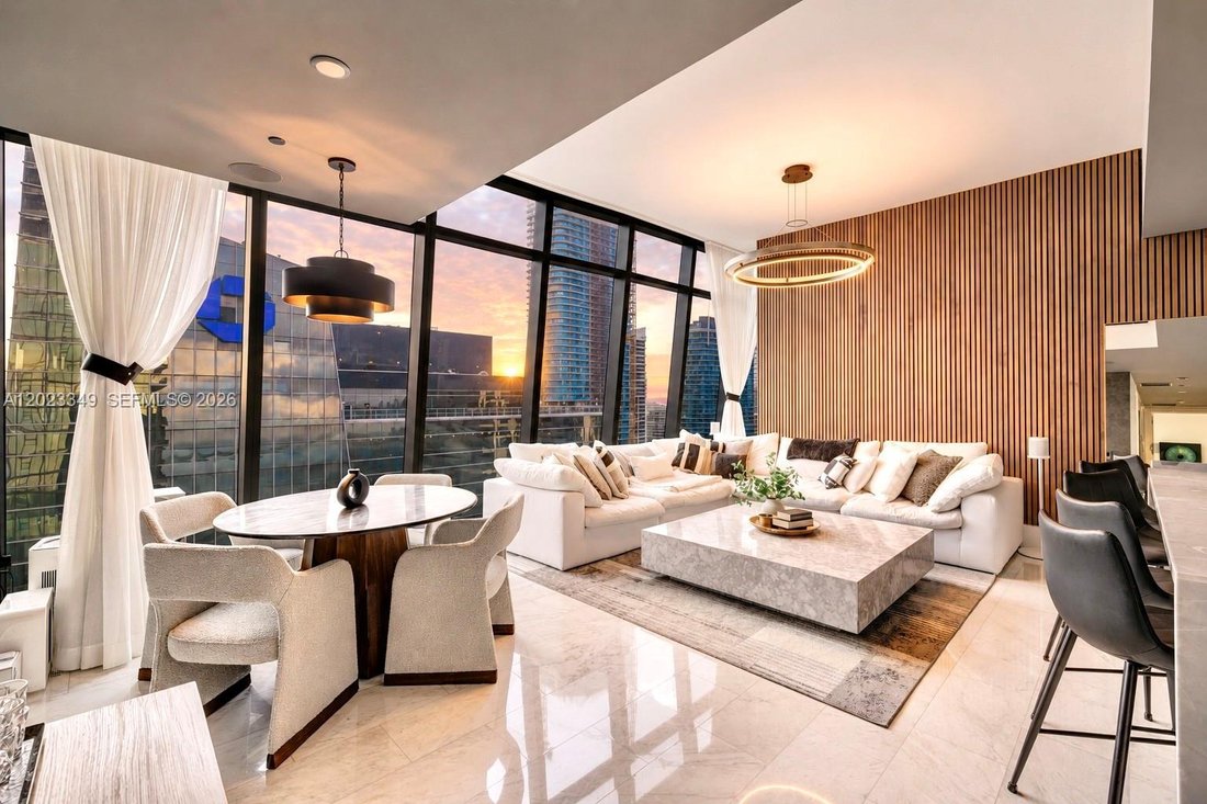 Condo in Miami, Florida, United States 4 - 18036203