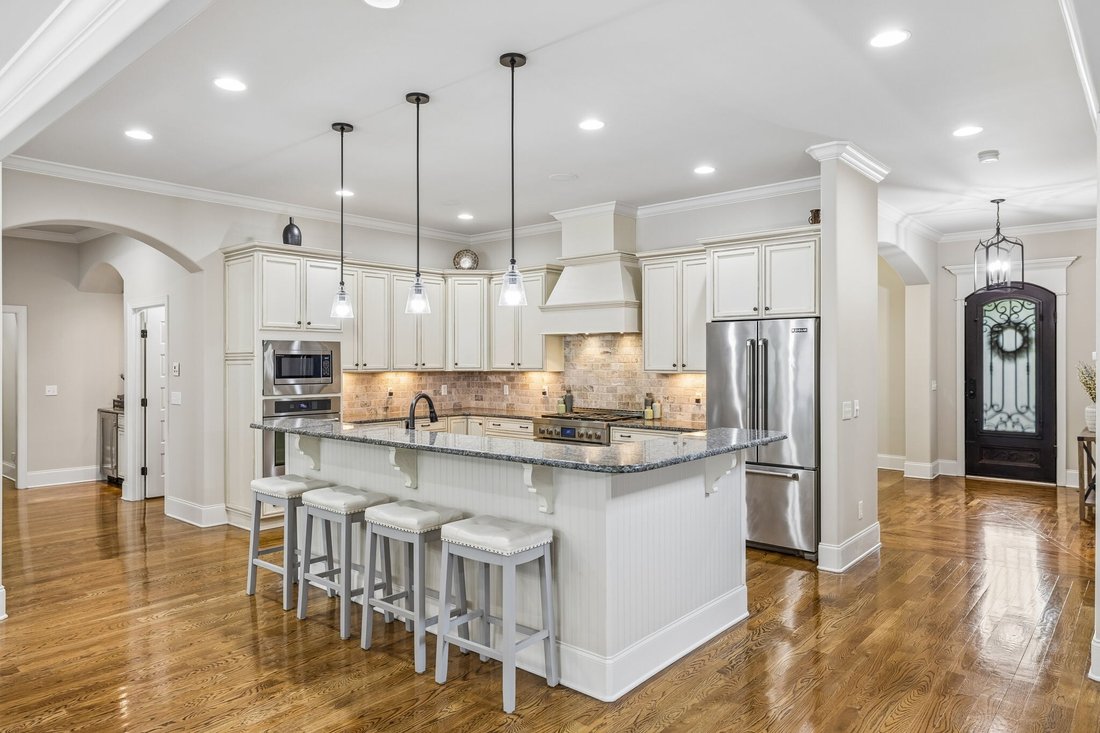 House in Forest Hills, Tennessee, United States 4 - 18049968