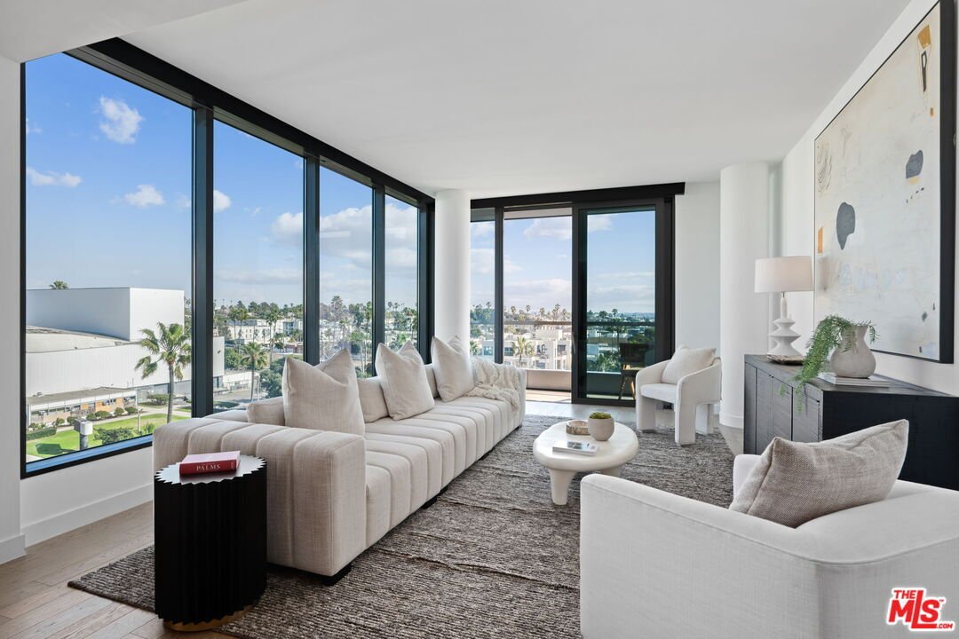 Condo in Santa Monica, California, United States 2 - 18047160