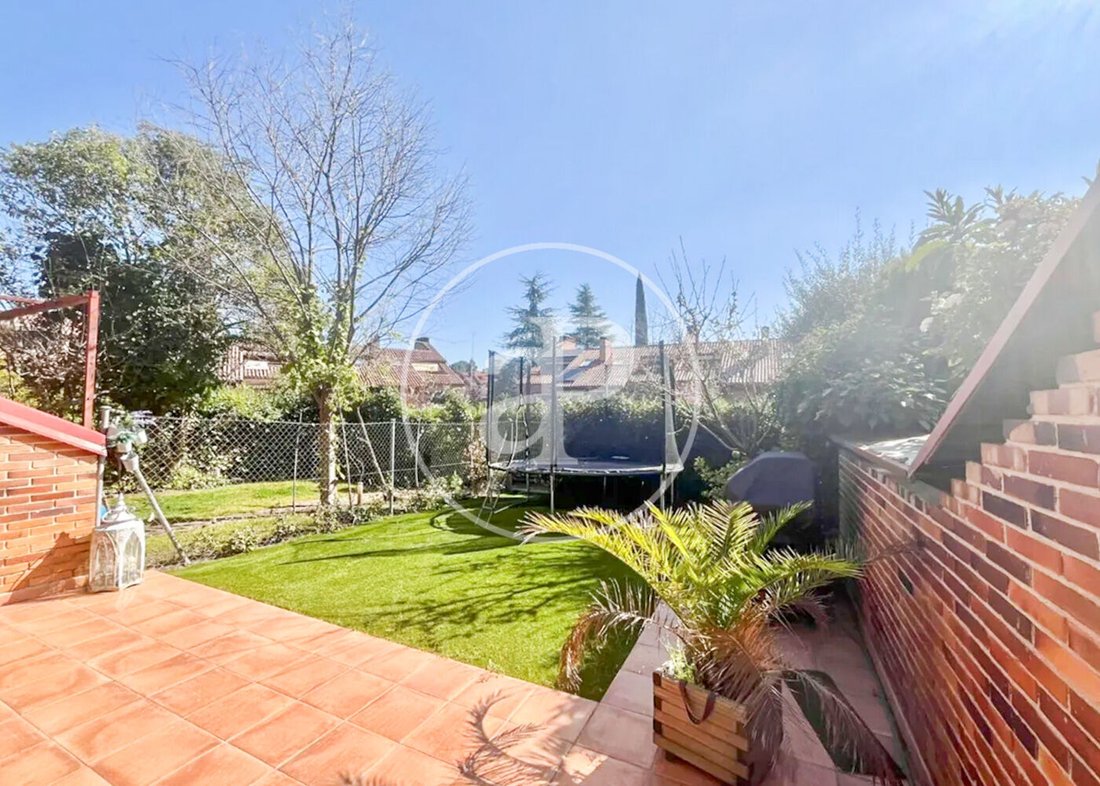 Wohnung in Majadahonda, Autonome Gemeinschaft Madrid, Spanien 4 - 18044405