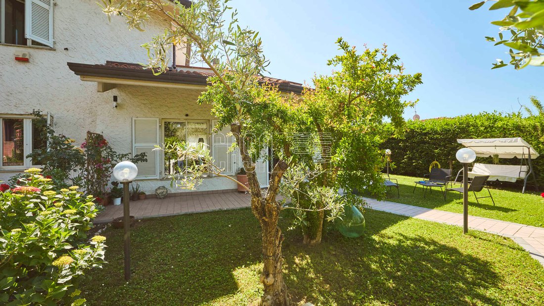 House in Borghetto-Melara, Tuscany, Italy 2 - 18046171