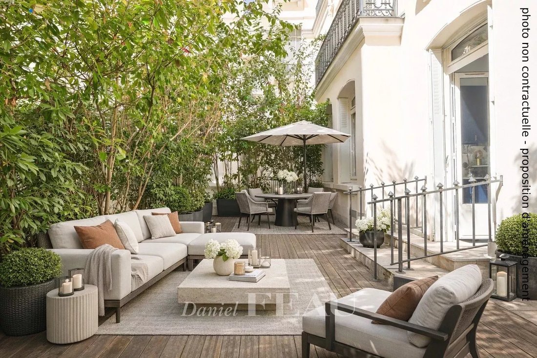 Apartment in Saint Thomas d'Aquin, Paris 7e Arrondissement, Paris 1 - 15783041