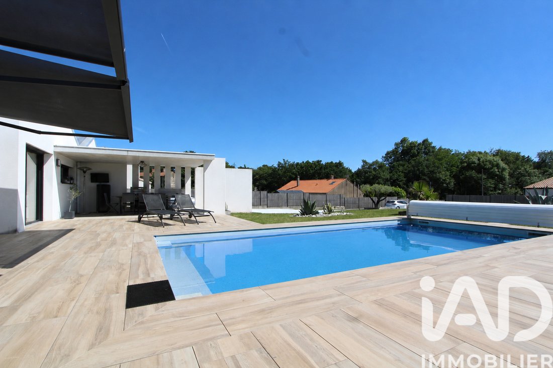 Maison à La Roche-sur-Yon, Pays de la Loire, France 2 - 18051611