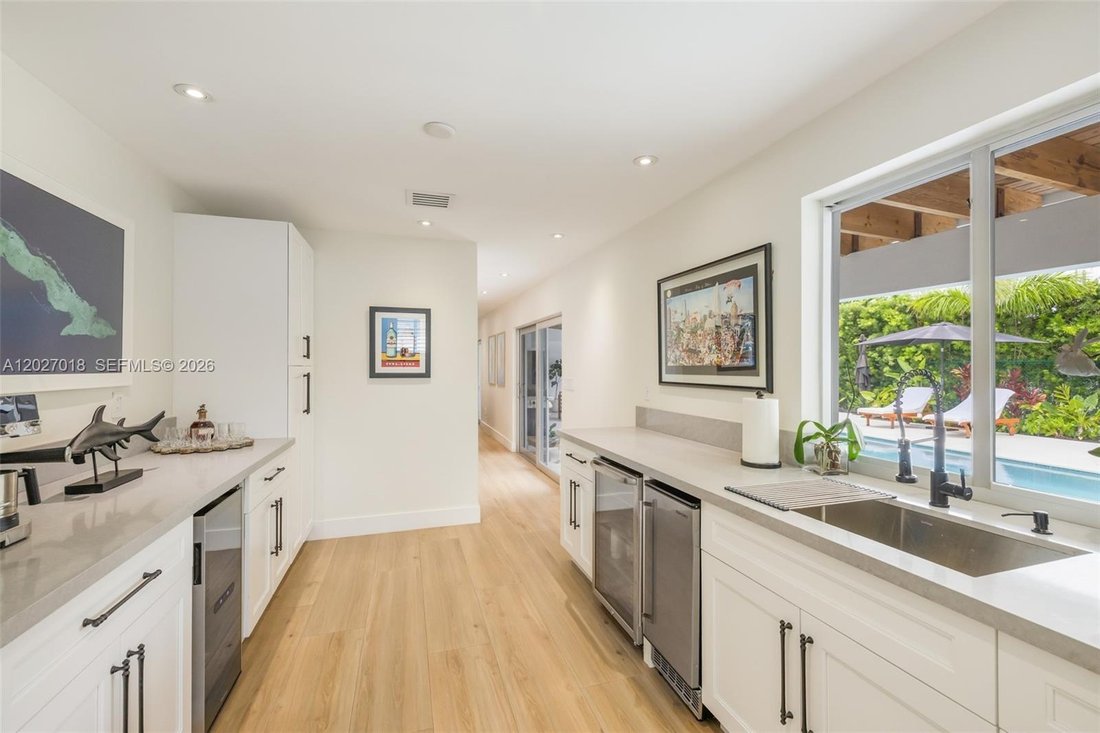 House in Miami, Florida, United States 4 - 18029372