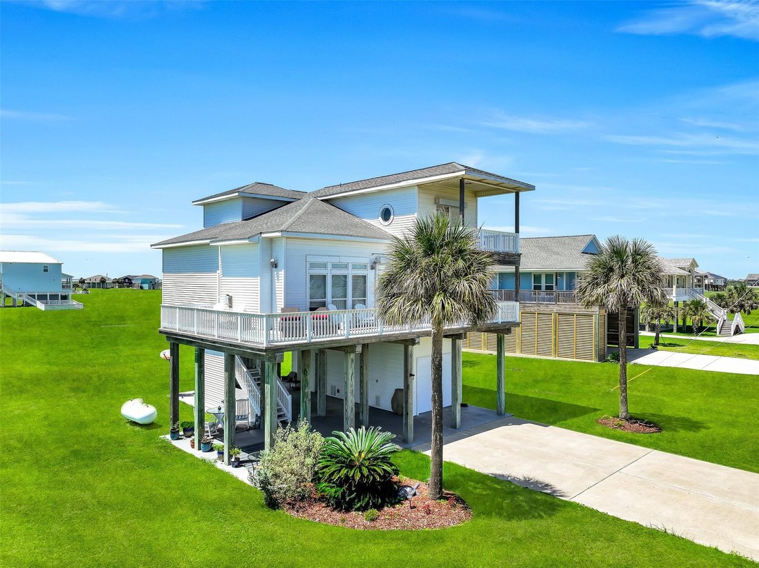 House in Galveston, Texas, United States 2 - 18041771