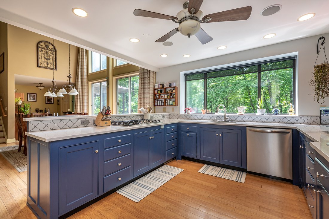 House in Morris, Connecticut, United States 5 - 18050678