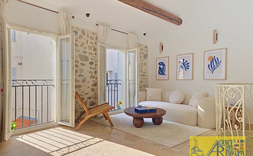 House in Les Cougoulins-Rastines, Antibes, France 1