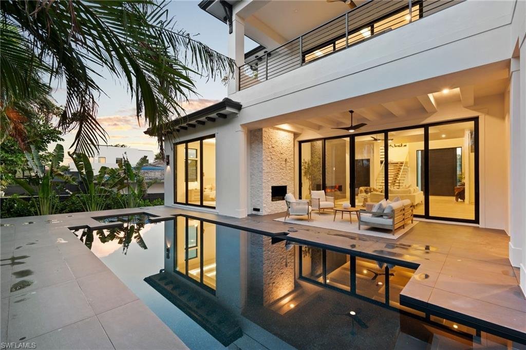 House in Naples, Florida, United States 3 - 18049675
