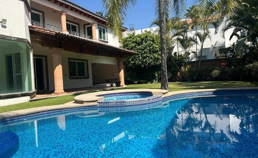 Casa en Cuernavaca, Morelos, México 1