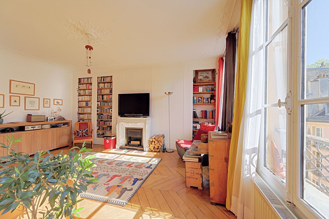 Apartment in Domaine National du Château, Versailles, France 3 - 18047033