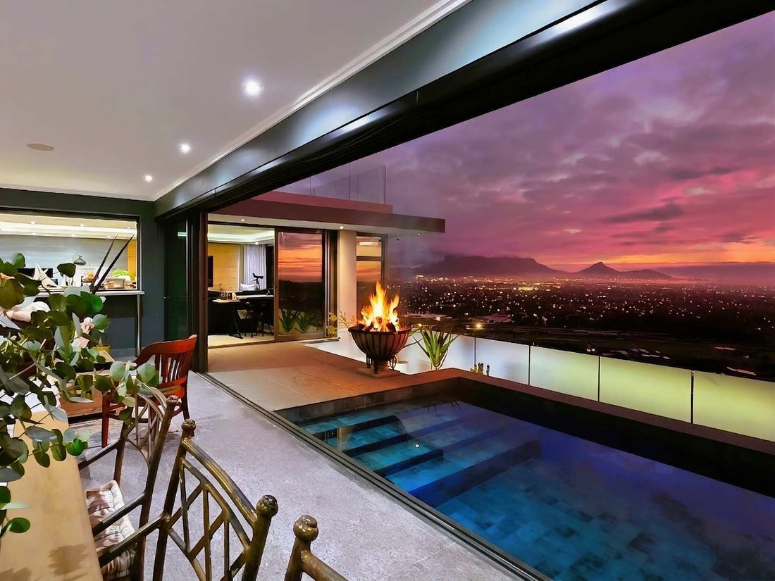House in Cape Town, Western Cape, South Africa 4 - 18044643