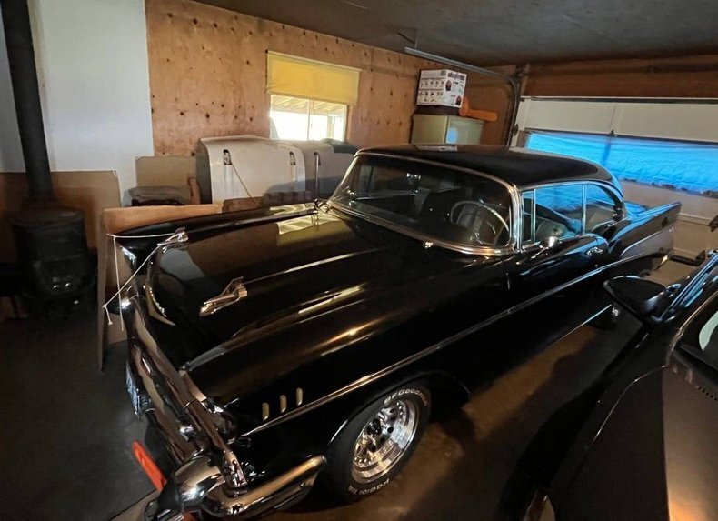 Coupe in Glendale, United States 1 - 18050056