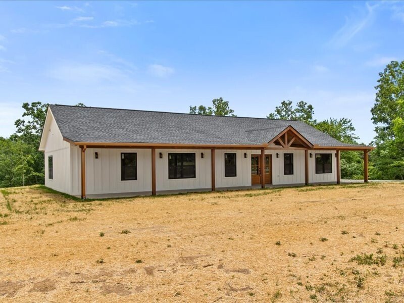House in Hohenwald, Tennessee, United States 3 - 18042329