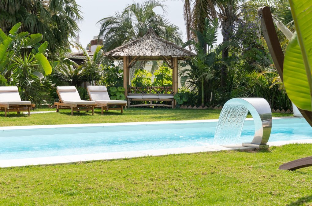 Villa in Marbella, Andalusia, Spain 3 - 18045025