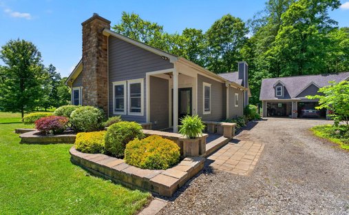 House in Gahanna, Ohio, United States 1
