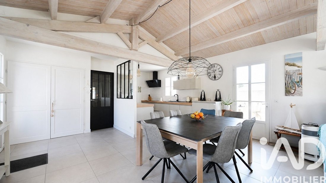 House in Sainte-Marie-de-Ré, Nouvelle-Aquitaine, France 5 - 18051669