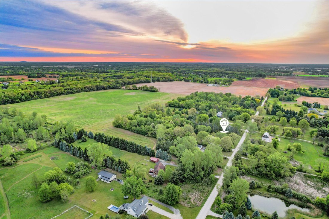Land in Milan, Michigan, United States 2 - 18042410