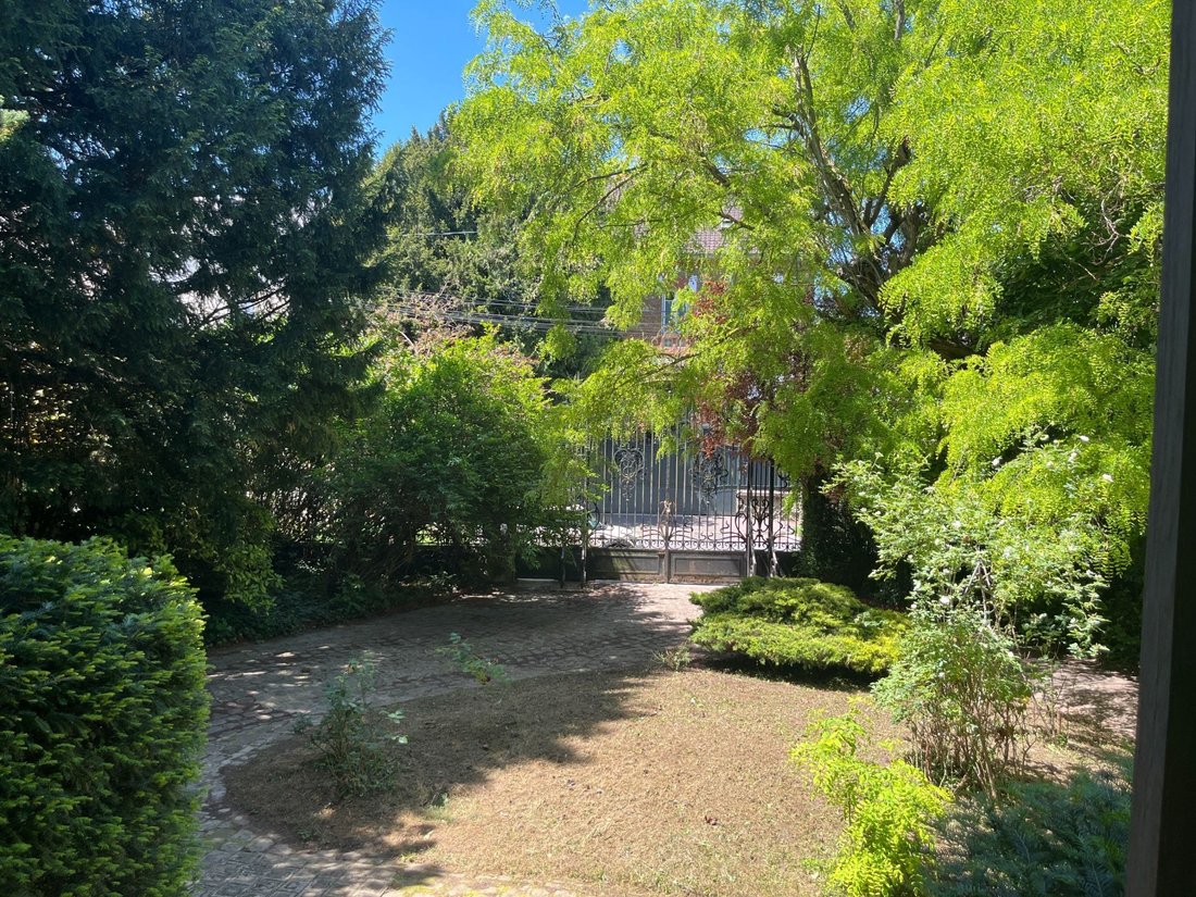 House in Meaux, Ile-de-France, France 3 - 17438397