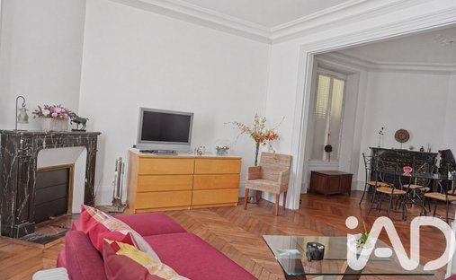 Apartment in Centre Ville Nord Ouest, Fontainebleau, France 1