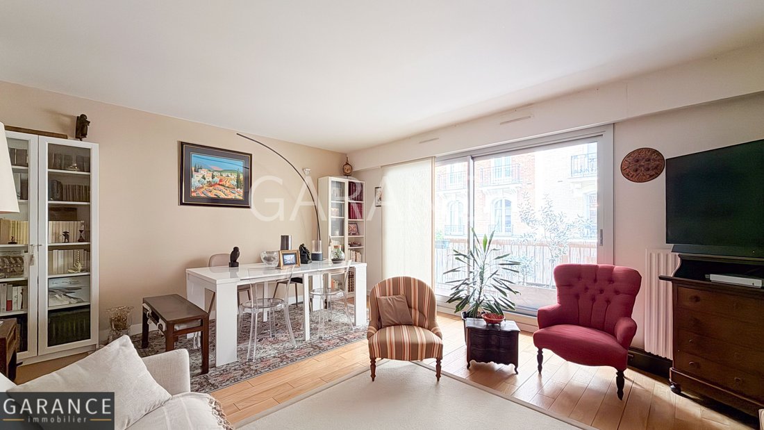 Apartment in Saint Lambert, Paris 15e Arrondissement, Paris 2 - 18047043