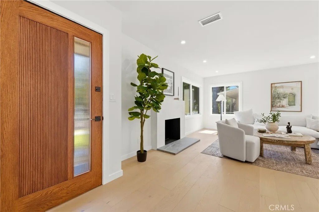 House in Los Angeles, California, United States 2 - 18044420