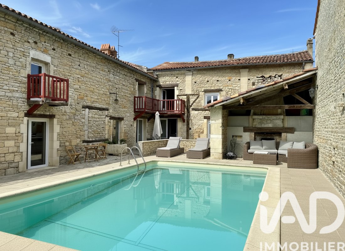 House in Nercillac, Nouvelle-Aquitaine, France 1 - 18051688