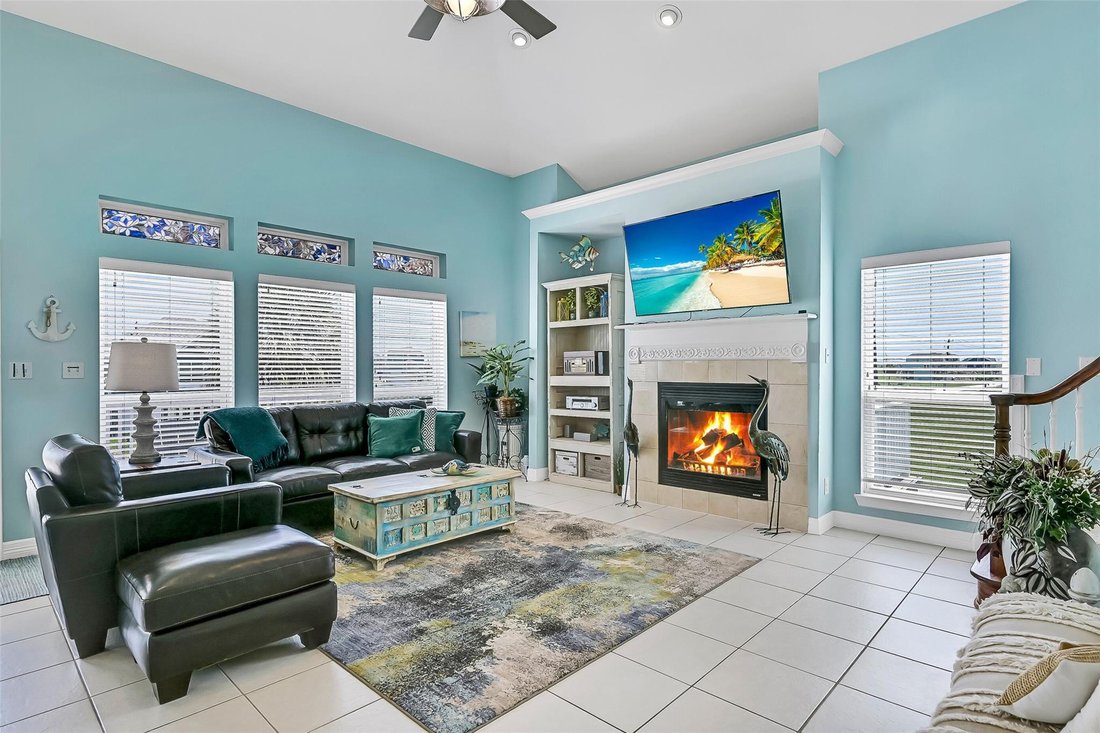 House in Galveston, Texas, United States 3 - 18041771