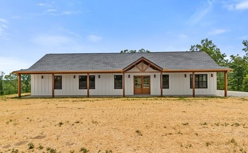 Haus in Hohenwald, Tennessee, Vereinigte Staaten 1